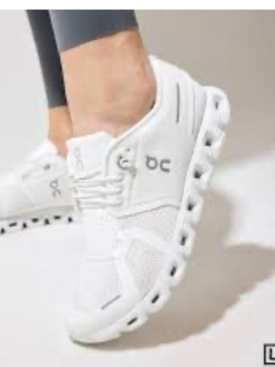 On Running Shoes - On Cloud 5 Running White Mesh Lace-Up Sneakers Women’s Size 8